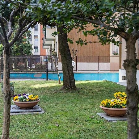 Milano City Apartments - Parking And Comfort - Spacious Apt Up To 8 Pax Exterior photo